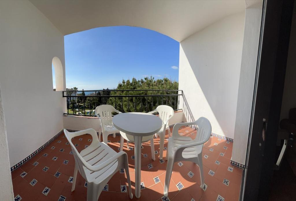 Riviera Del Mar Apartment Sitio de Calahonda Luaran gambar