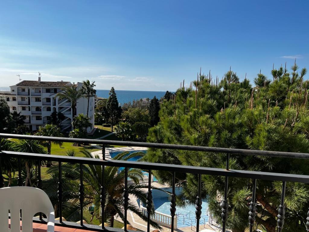 Riviera Del Mar Apartment Sitio de Calahonda Luaran gambar