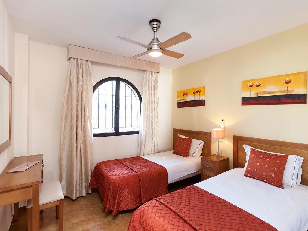 Riviera Del Mar Apartment Sitio de Calahonda Bilik gambar