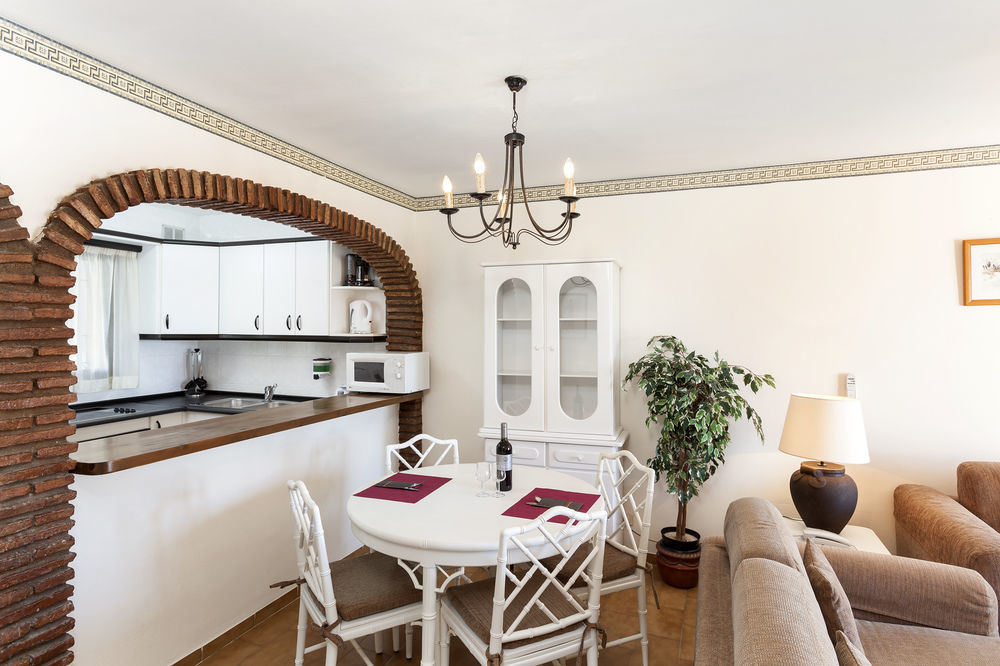 Riviera Del Mar Apartment Sitio de Calahonda Luaran gambar